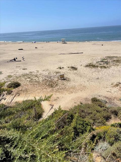 140 Suburbia Avenue, Santa Cruz CA: https://media.crmls.org/mediaz/706d1d8a-71a7-4cb1-87ef-6e2d44c6956c.jpg