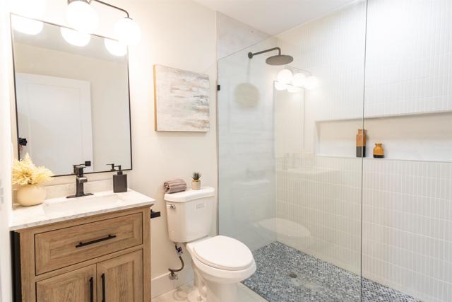Detail Gallery Image 24 of 53 For 436 Montana Luna Ct, Escondido,  CA 92025 - 4 Beds | 2/1 Baths