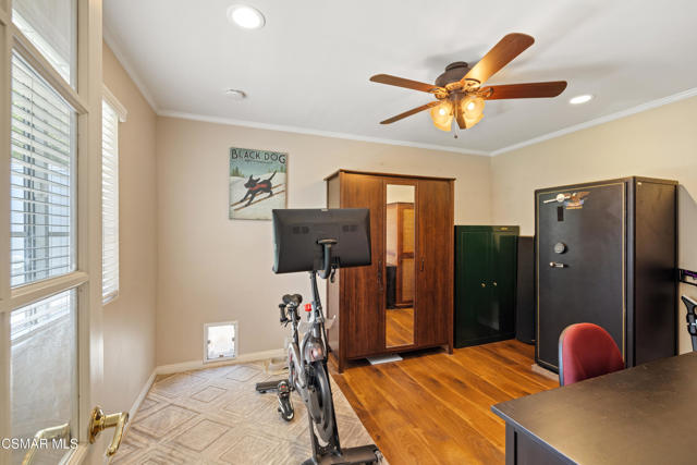 4536 Alpine Street, Simi Valley CA: https://media.crmls.org/mediaz/706e059d-cd41-4810-ba27-22e4af21a6cf.jpg