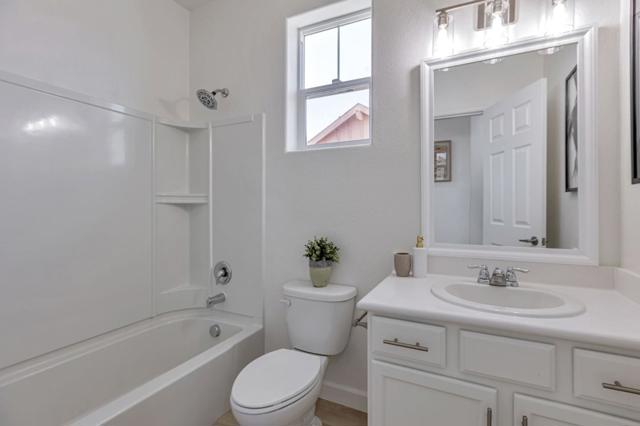 2973 Pescadero Terrace, Fremont CA: https://media.crmls.org/mediaz/706e0e6c-82b5-4bd8-8f96-1b91ecee1c3c.jpg
