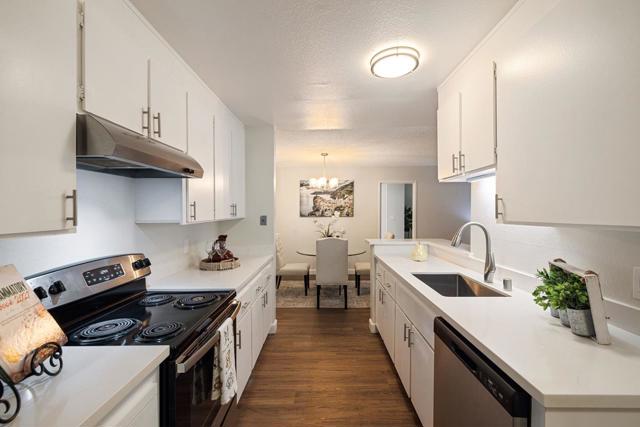 302 Philip Drive, Daly City CA: https://media.crmls.org/mediaz/706f3ae5-6e7d-4d76-8296-b48ed8893342.jpg