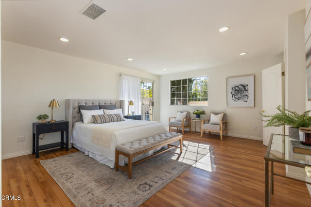 Detail Gallery Image 39 of 70 For 4926 Crown Ave, La Canada Flintridge,  CA 91011 - 3 Beds | 3/1 Baths