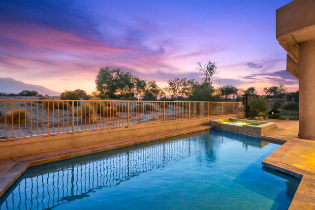 36 Merill Drive, Palm Desert CA: https://media.crmls.org/mediaz/70707d4a-04c9-4ba1-b342-0cc48d9aaf72.jpg