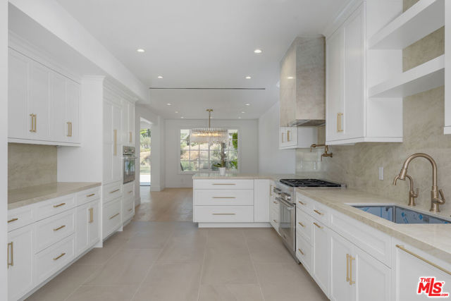 Drew Fenton | 2205 Canyonback Road Los Angeles CA | MLS: 7397036 Drew Fenton | 2205 Canyonback Road Los Angeles CA | MLS: 7397036