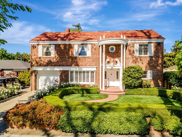 130 S 17th Street, San Jose CA: https://media.crmls.org/mediaz/7071a307-4a26-48ce-ac6d-9c8fb09216c8.jpg