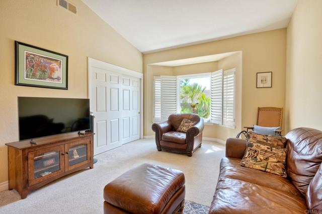 1336 Lupine Hills Drive, Vista CA: https://media.crmls.org/mediaz/7071a4dd-8e39-4be3-b383-20090a377ee2.jpg