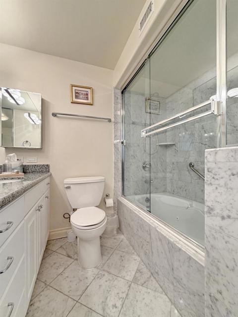 Detail Gallery Image 21 of 54 For 1770 Avenida Del Mundo #809,  Coronado,  CA 92118 - 3 Beds | 3 Baths