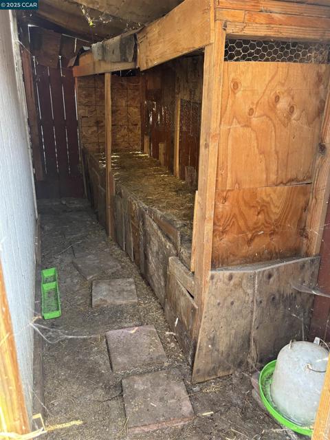 2765 Tuolumne Street, Vallejo CA: https://media.crmls.org/mediaz/70751ee9-626d-4e16-aca6-573c35148da2.jpg