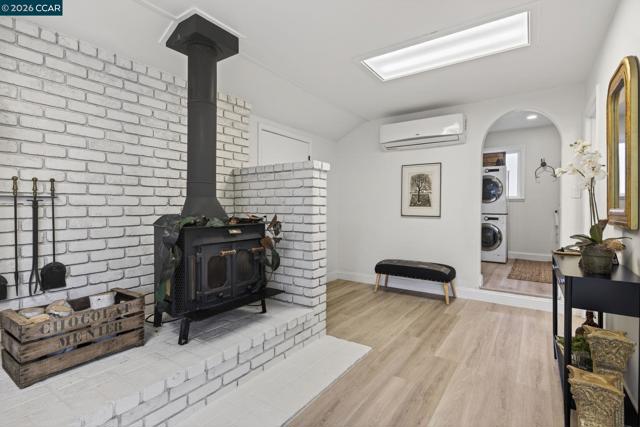 Image 27 of 41 For 1656 Foothill Park Circle