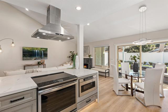 Detail Gallery Image 14 of 42 For 1455 Bridgeview Drive, San Diego,  CA 92105 - 3 Beds | 2 Baths