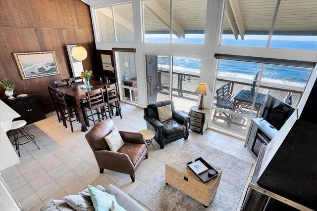 753 The Shoreline, La Selva Beach CA: https://media.crmls.org/mediaz/7076c6ce-48bd-4704-816a-35b7165efd56.jpg