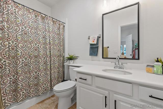 Image 28 of 37 For 1751 Victoria Way