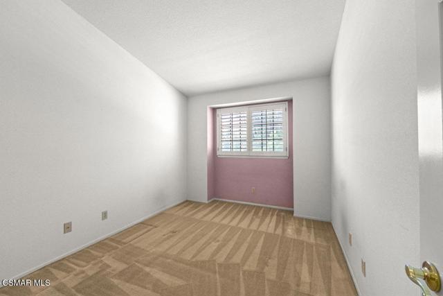 234 Country Club Drive, Simi Valley CA: https://media.crmls.org/mediaz/7078d1d0-db02-466c-aa2f-82fa652d7964.jpg