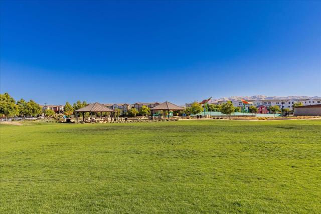 1633 Centre Pointe Drive, Milpitas CA: https://media.crmls.org/mediaz/7078dee3-9e64-44d9-a2e4-7170324f6e2e.jpg
