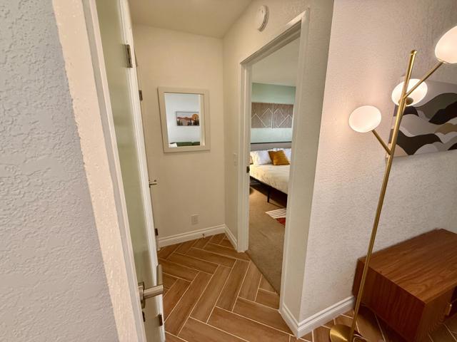 2875 N Los Felices Road, Palm Springs CA: https://media.crmls.org/mediaz/7079ec5f-e615-471f-b461-caf5de004c65.jpg
