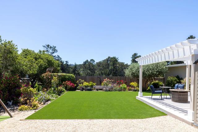 1255 Josselyn Canyon Road, Monterey CA: https://media.crmls.org/mediaz/707a10be-c30e-45b1-9a47-a68fdf8c4260.jpg
