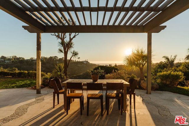 Drew Fenton | 6767 Wandermere Road Malibu CA | MLS: 7472712 Drew Fenton | 6767 Wandermere Road Malibu CA | MLS: 7472712