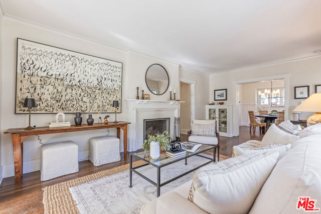 601 S Hudson Avenue, Pasadena CA: https://media.crmls.org/mediaz/707aefd5-6891-4490-9ef3-6557afc8ed0d.jpg