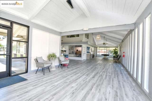 237 Aloha Way, Pittsburg CA: https://media.crmls.org/mediaz/707e301d-9344-4bcf-b813-552d77cd482c.jpg