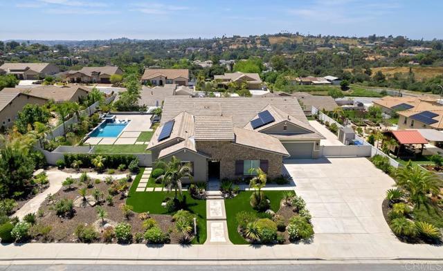 Detail Gallery Image 42 of 46 For 1733 Lemonadeberry Ln, Vista,  CA 92084 - 5 Beds | 3/1 Baths