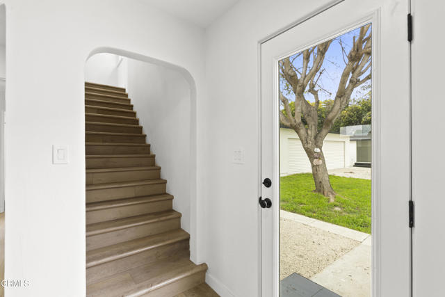 stairwell arch