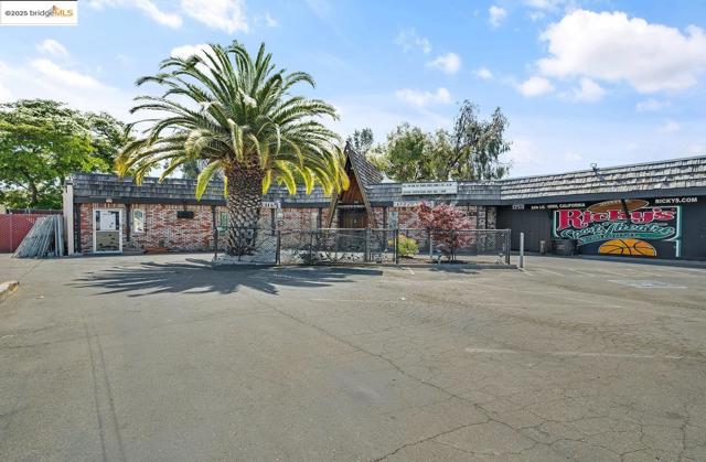 Image 47 of 49 For 15028 Hesperian Blvd