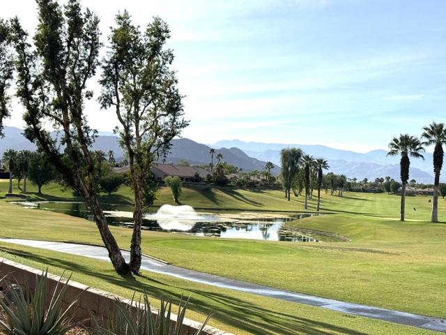 45187 Crystal Springs Drive, Indio CA: https://media.crmls.org/mediaz/70815399-4ddb-487f-84d6-a24528a26fae.jpg