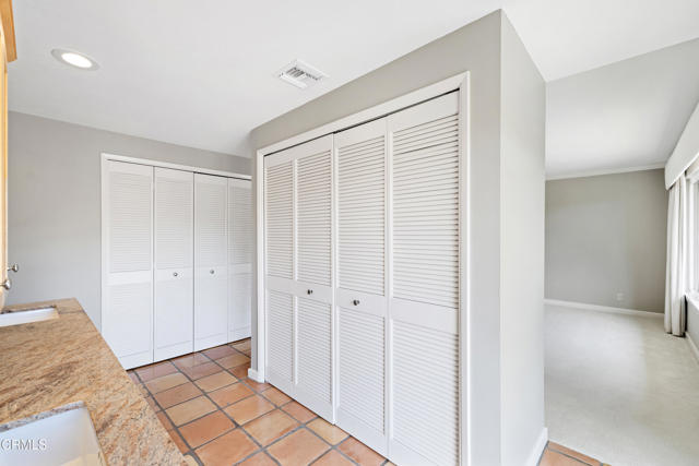 947 Camino Concordia, Camarillo CA: https://media.crmls.org/mediaz/7082511b-aa28-437a-8926-eacc40d8cbc1.jpg