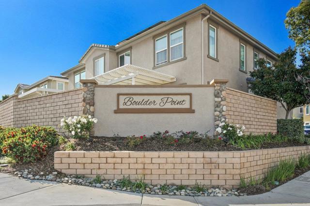 8624 Sage Shadow Drive, Lakeside CA: https://media.crmls.org/mediaz/70826c1b-69b4-46cc-89a2-f2970f475754.jpg