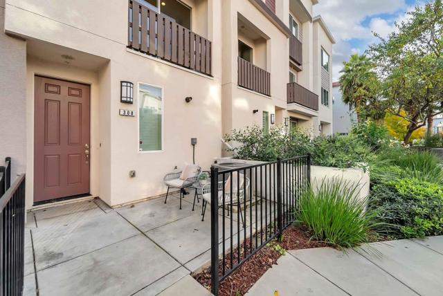 308 Flinder Place, San Jose CA: https://media.crmls.org/mediaz/70831005-c508-451d-a4c8-913184567c09.jpg