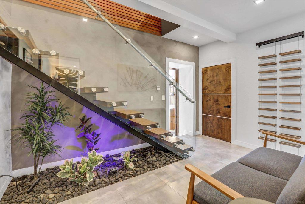 MLS #250022021SD img 58