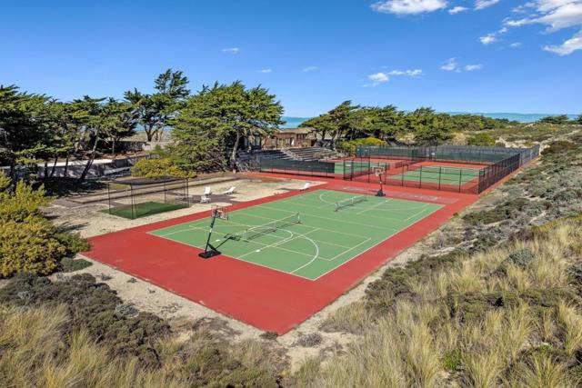 116 Monterey Dunes Way, Moss Landing CA: https://media.crmls.org/mediaz/7084b2da-0b04-49bf-af8d-961164056153.jpg