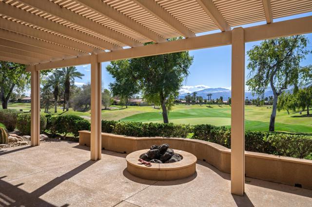 57 Pine Valley Drive, Rancho Mirage CA: https://media.crmls.org/mediaz/7084cb5b-0690-4e17-b744-f45d743e8122.jpg