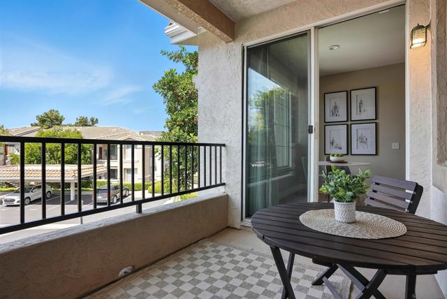 10728 Sabre Hill, San Diego, California 92128, 2 Bedrooms Bedrooms, ,2 BathroomsBathrooms,Condominium,For Sale,Sabre Hill,250031928SD