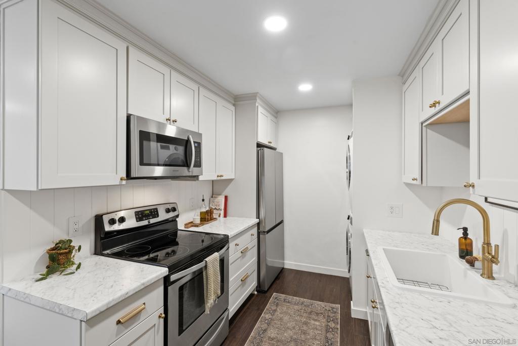 7887 Nightingale Way - photo 10
