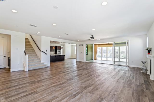 Image 11 of 60 For 17723 Griswold Ct