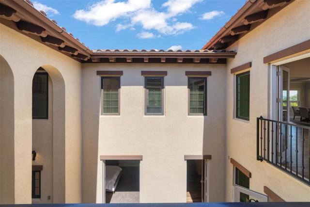 21 Bigleaf Road, Orinda CA: https://media.crmls.org/mediaz/7086ac53-0981-46dd-bac9-d40f09b79c1e.jpg