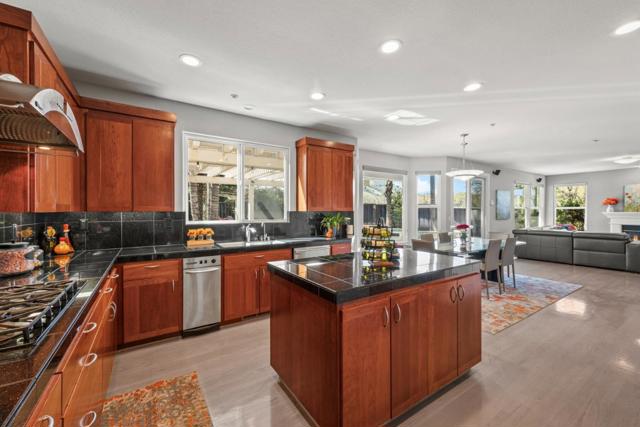 15860 Sunnyside, Morgan Hill CA: https://media.crmls.org/mediaz/7088eaa3-e29c-4229-a131-c8197bfe6773.jpg