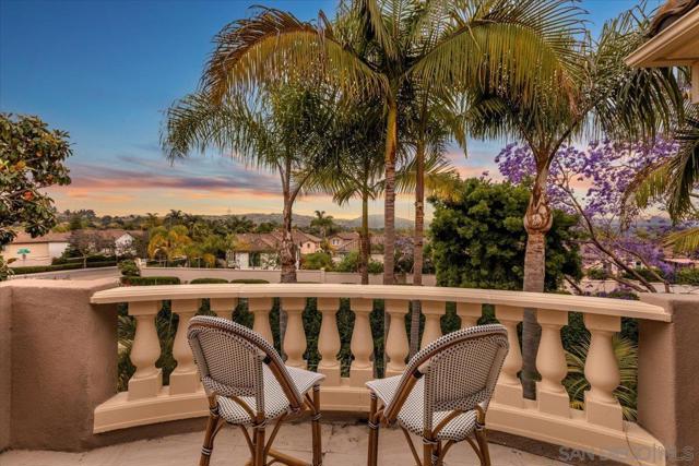 7166 Tern Place, Carlsbad CA: https://media.crmls.org/mediaz/70890bdd-a40e-4669-ab04-df80b52f05d5.jpg