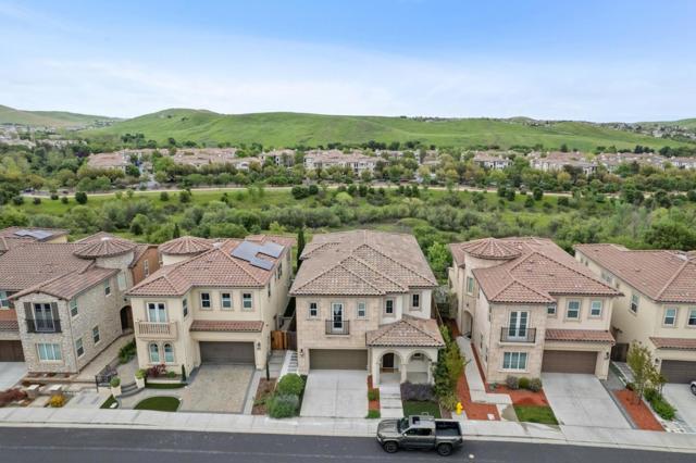 6052 Alpine Blue Drive, San Ramon CA: https://media.crmls.org/mediaz/70893237-c923-4d10-b111-ffe4265672ec.jpg
