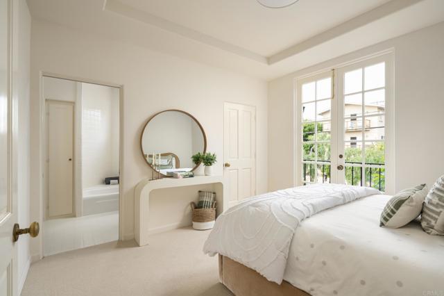 Detail Gallery Image 31 of 47 For 654 Bonair Pl, La Jolla,  CA 92037 - 5 Beds | 4 Baths
