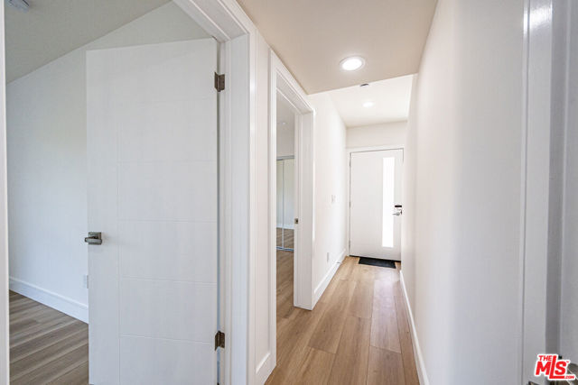 2055 S Garth Avenue, Los Angeles CA: https://media.crmls.org/mediaz/708a82ee-0524-4f62-9547-b7bbe058a328.jpg