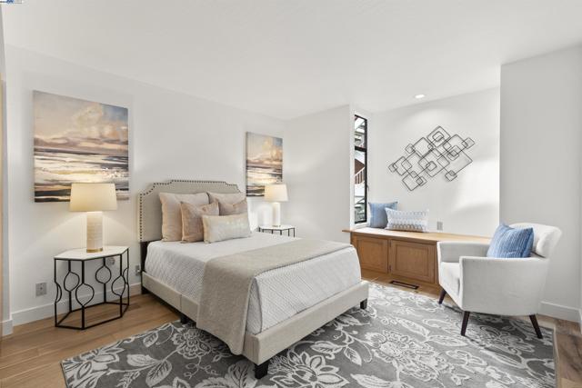6425 Zinn Dr, Oakland CA: https://media.crmls.org/mediaz/708b40b8-75e6-4b82-8e0c-73f69efad6ff.jpg