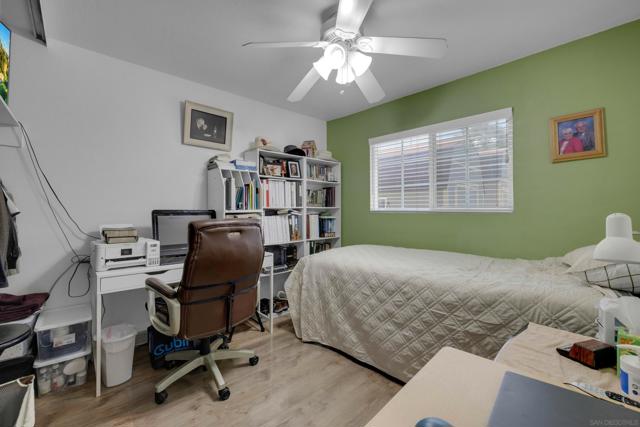 Image 22 of 58 For 44673 Holtville Avenue