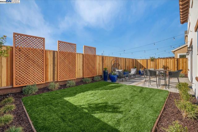 Image 45 of 53 For 32613 Singh Circle