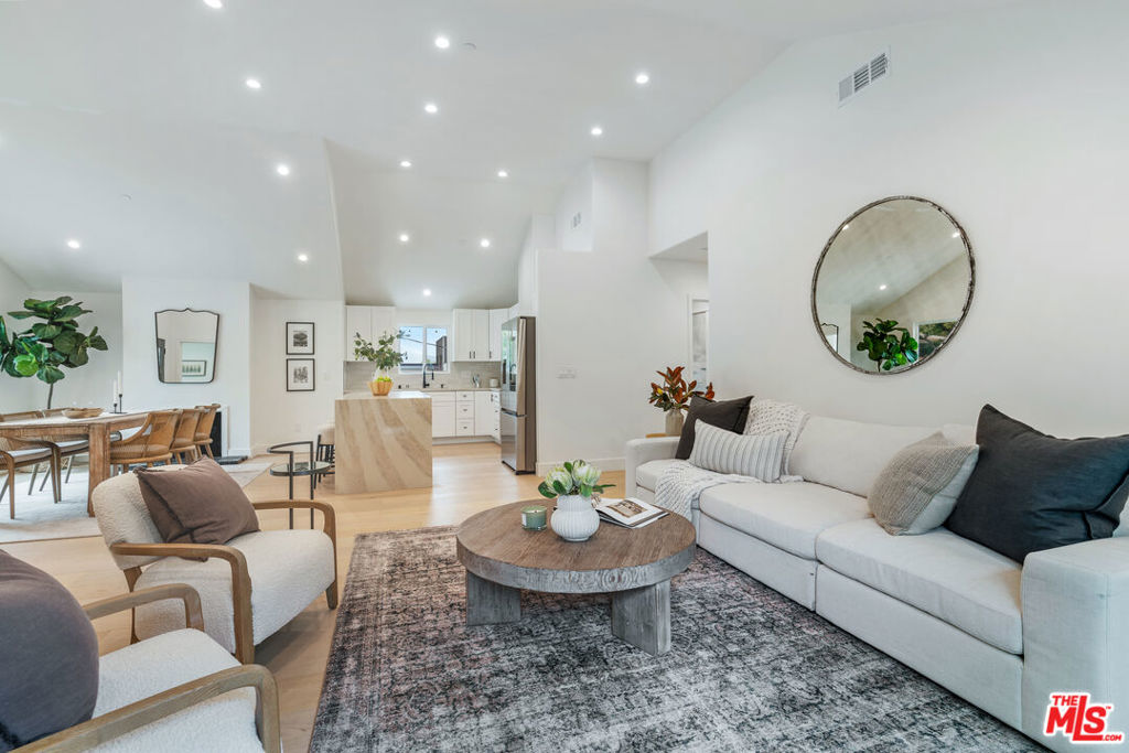 225 N Lima Street Sierra Madre img 10