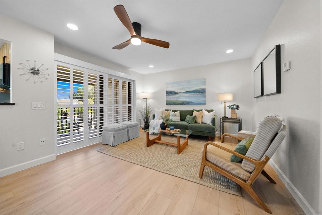 MLS #250037782SD image #6