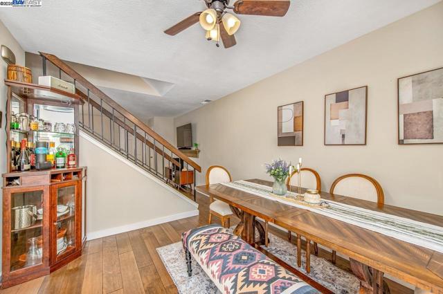 3732 Carrigan Cmn, Livermore CA: https://media.crmls.org/mediaz/708e5d08-5f43-4703-9436-0654512f44f8.jpg