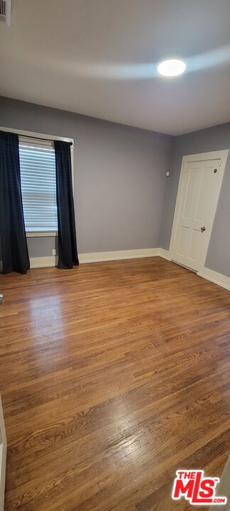 1493 W 47th Street, Los Angeles CA: https://media.crmls.org/mediaz/708e76fb-bfa8-4f6a-bdb4-1f14af1b461f.jpg