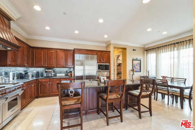 12530 Longacre Avenue, Granada Hills CA: https://media.crmls.org/mediaz/708fa640-e4b1-4c41-a0f5-e215579487f7.jpg
